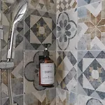 Apartmán Luxury Cozy By Station - Cafe Milán