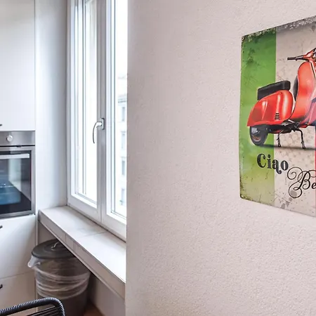 Apartmán Luxury Cozy By Station - Cafe Milán