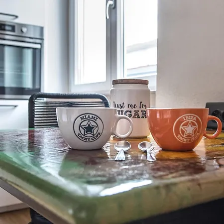 Luxury Cozy By Station - Cafe * Milán